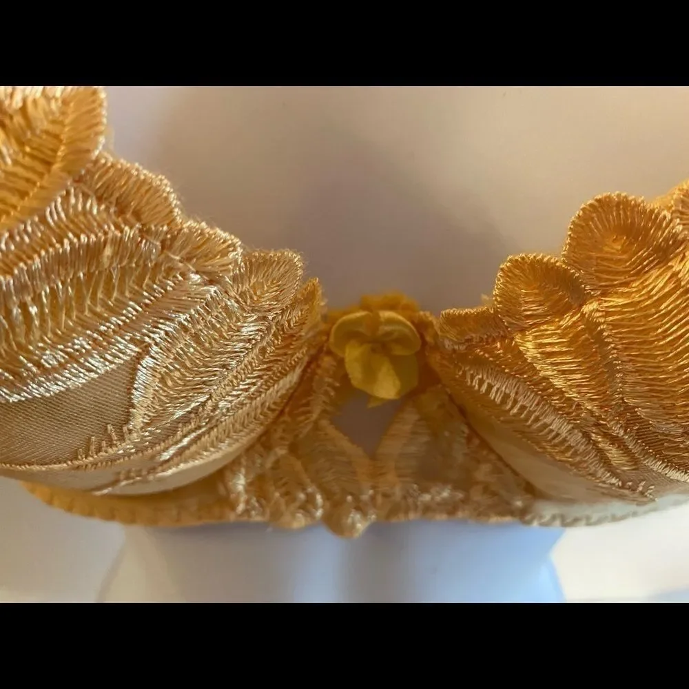 🎀Tiffany  full cup lace floral print Bras 36C… - Picture 7 of 10